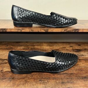 Trotters Loafers Black‎ Woven Slip on dress shoe men's 13M See description